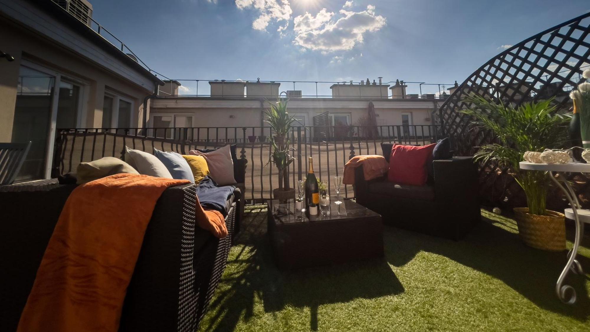 Luxurious Penthouse In The Heart Of 부다페스트 외부 사진